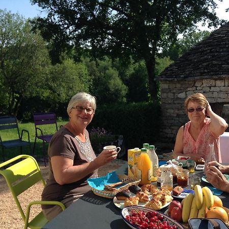 Les Roulottes Du Lot Bed and Breakfast Gramat Eksteriør billede